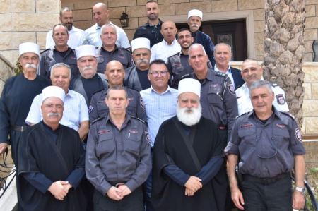 جولس : قائد الاطفاء والانقاذ يزور بيت الطائفه المعروفيه